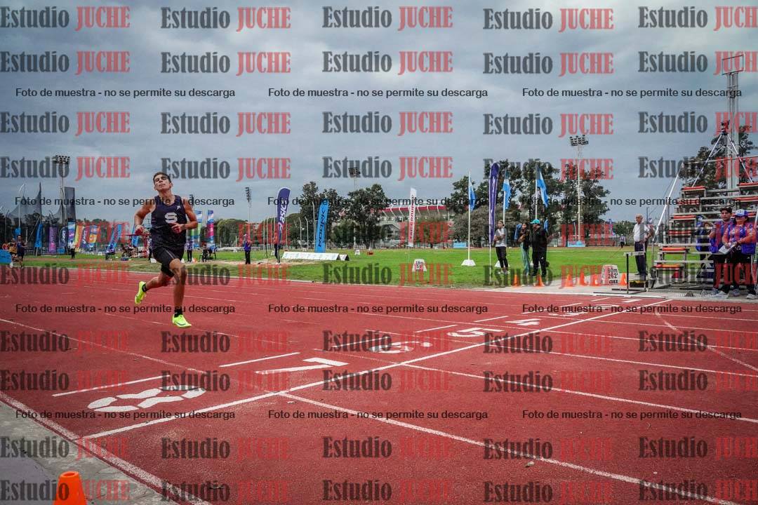 Fotos de los 400 m llanos de varones - decatlón 5