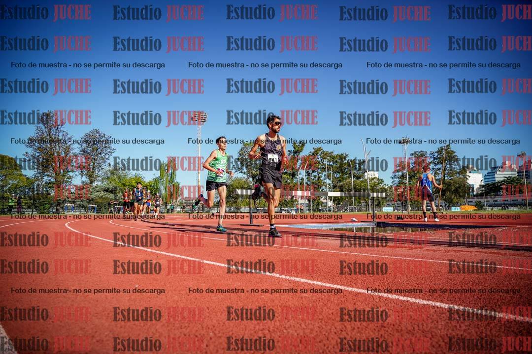 Fotos de los 5000 m llanos de varones