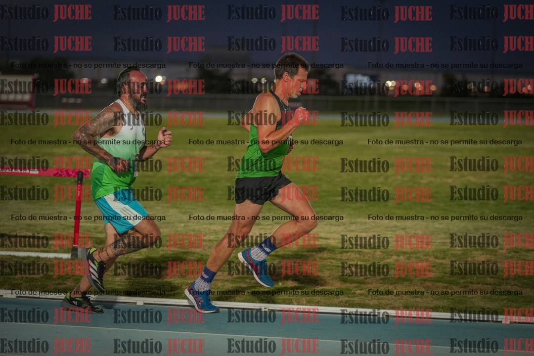 Fotos de los 3000 m llanos de varones