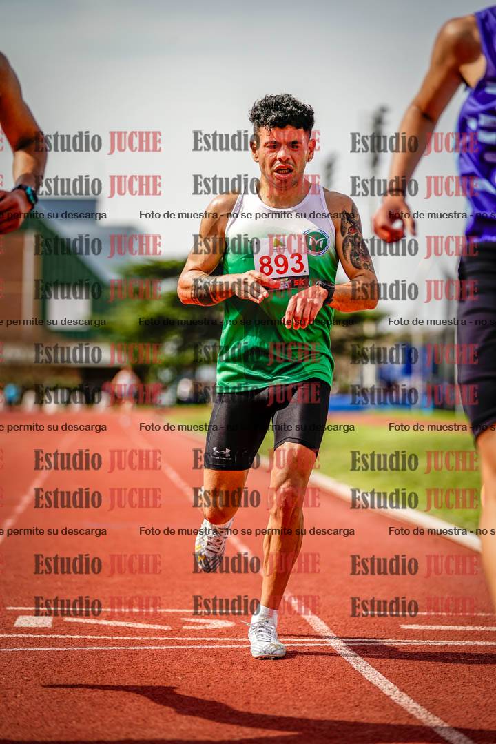 Fotos de los 3000 m llanos de varones
