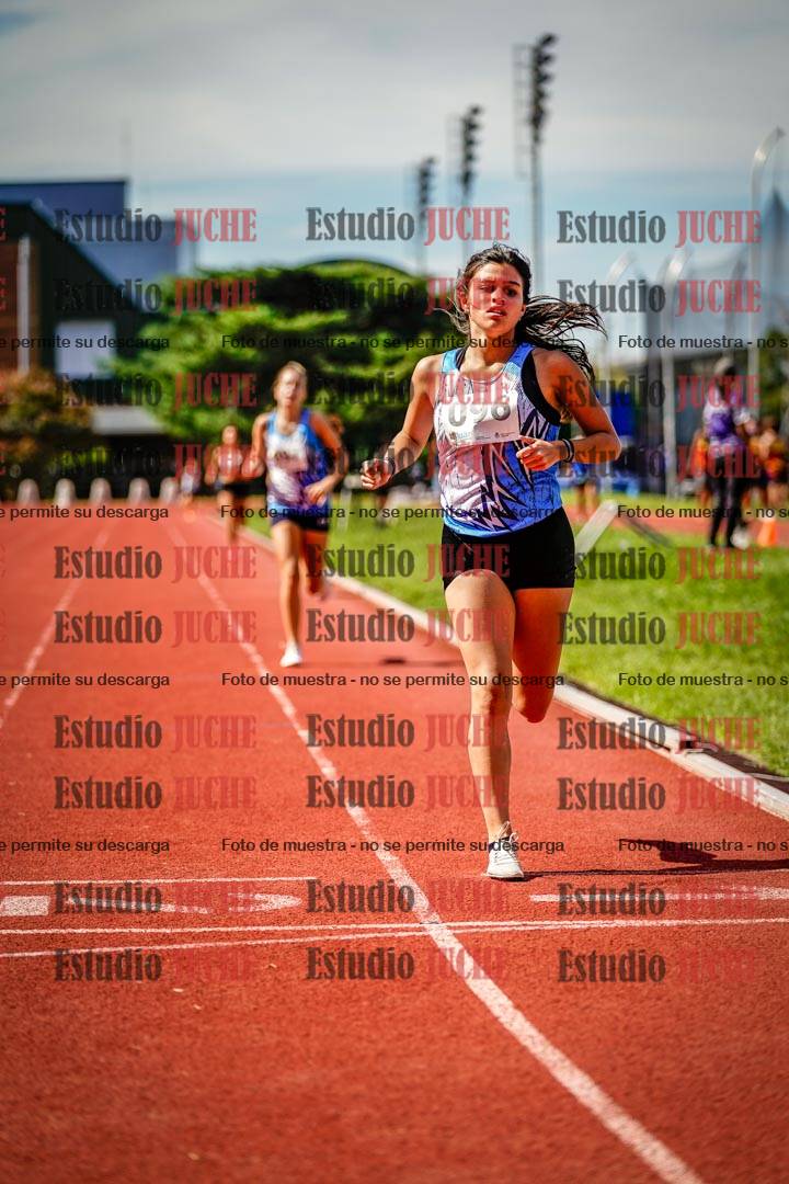 Fotos de los 600 m de mujeres