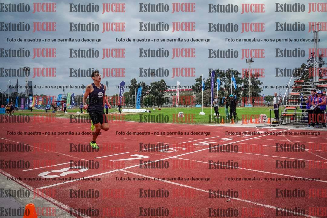 Fotos de los 400 m llanos de varones - decatlón 5