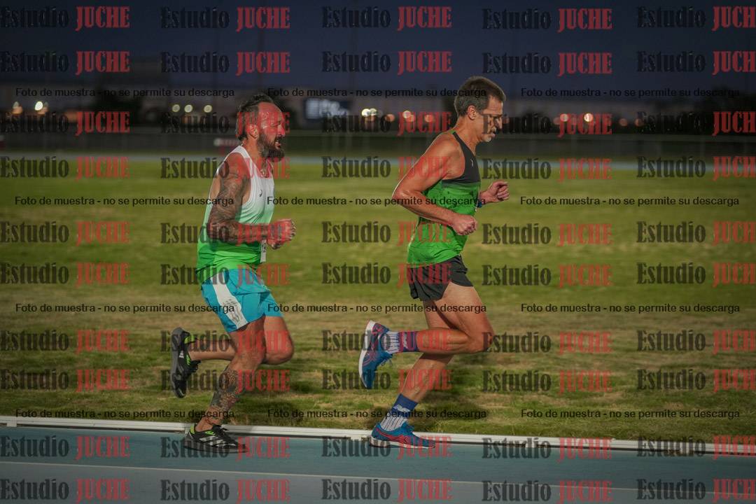 Fotos de los 3000 m llanos de varones