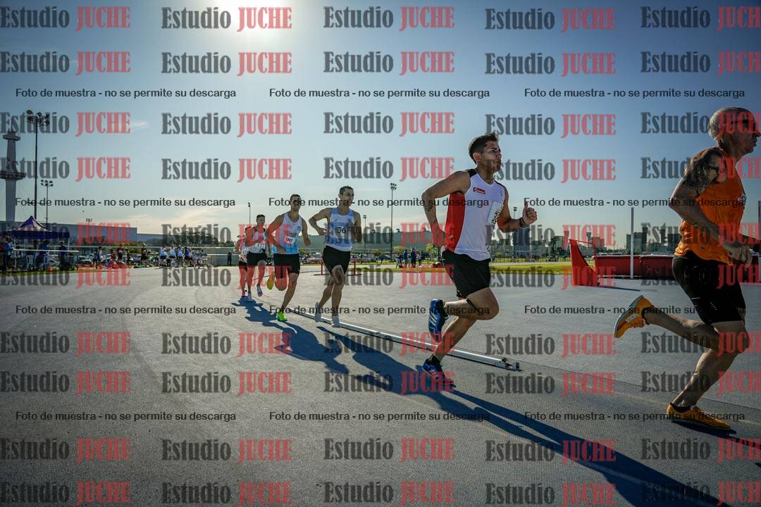 Fotos de los 1500 m llanos de varones