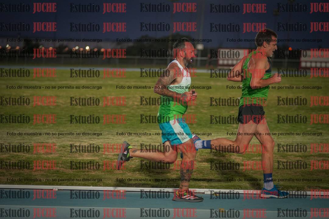 Fotos de los 3000 m llanos de varones