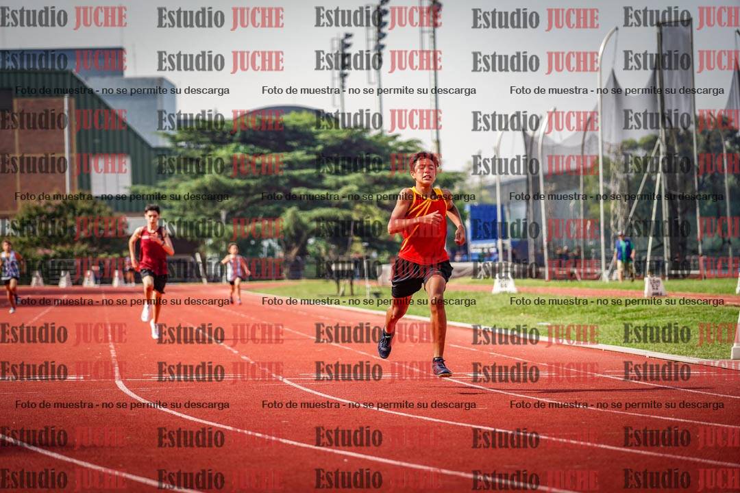 Fotos de los 200 m llanos de varones