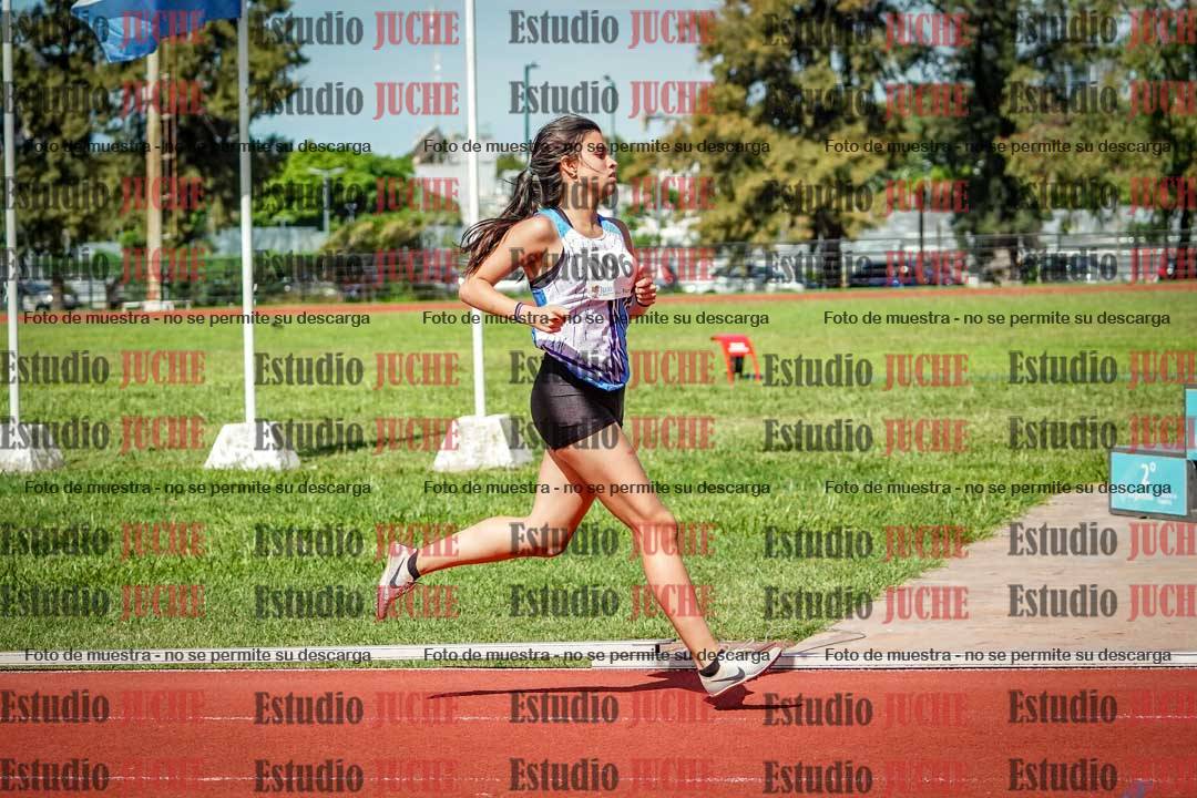 Fotos de los 600 m de mujeres
