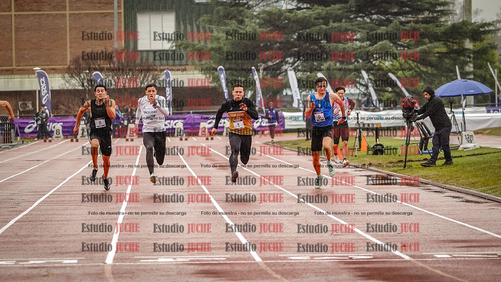 Fotos de los 100 m llanos de varones - FINAL