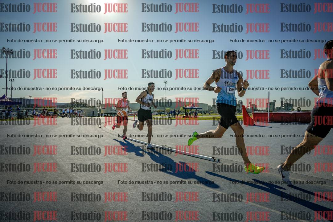 Fotos de los 1500 m llanos de varones