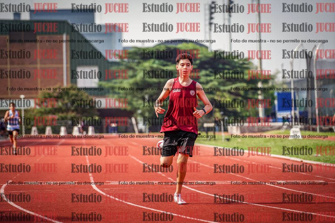 Fotos de los 200 m llanos de varones