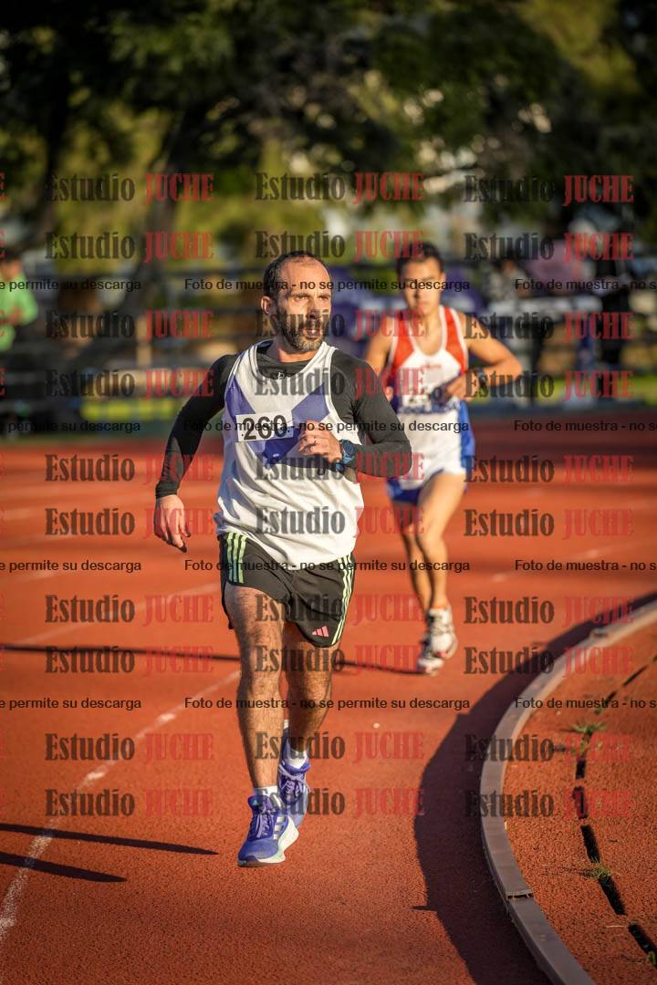Fotos de los 3000 m llanos de varones
