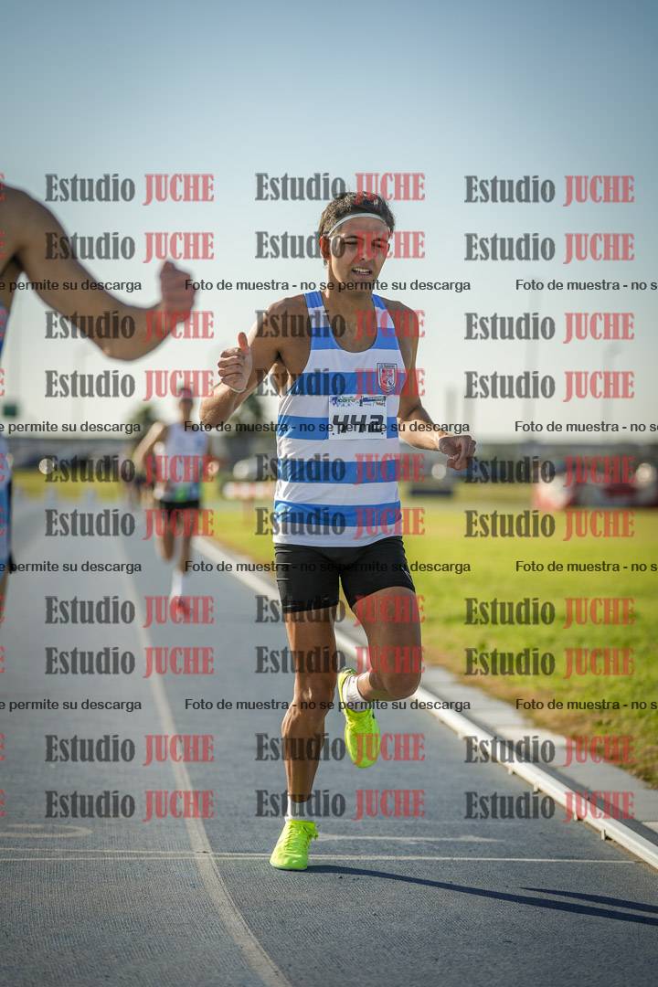 Fotos de los 1500 m llanos de varones