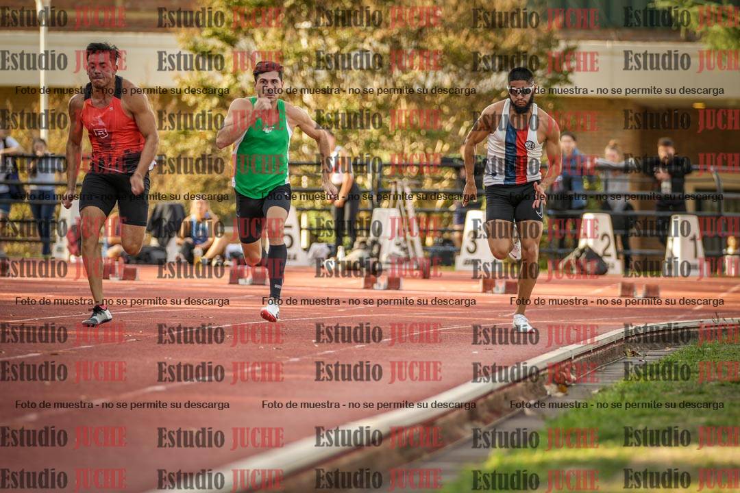 Fotos de los 100 m llanos de varones - FINAL