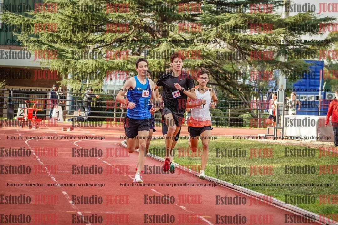 Fotos de los 1500 m llanos de varones