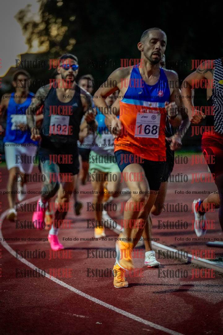 Fotos de los 1500 m llanos de varones