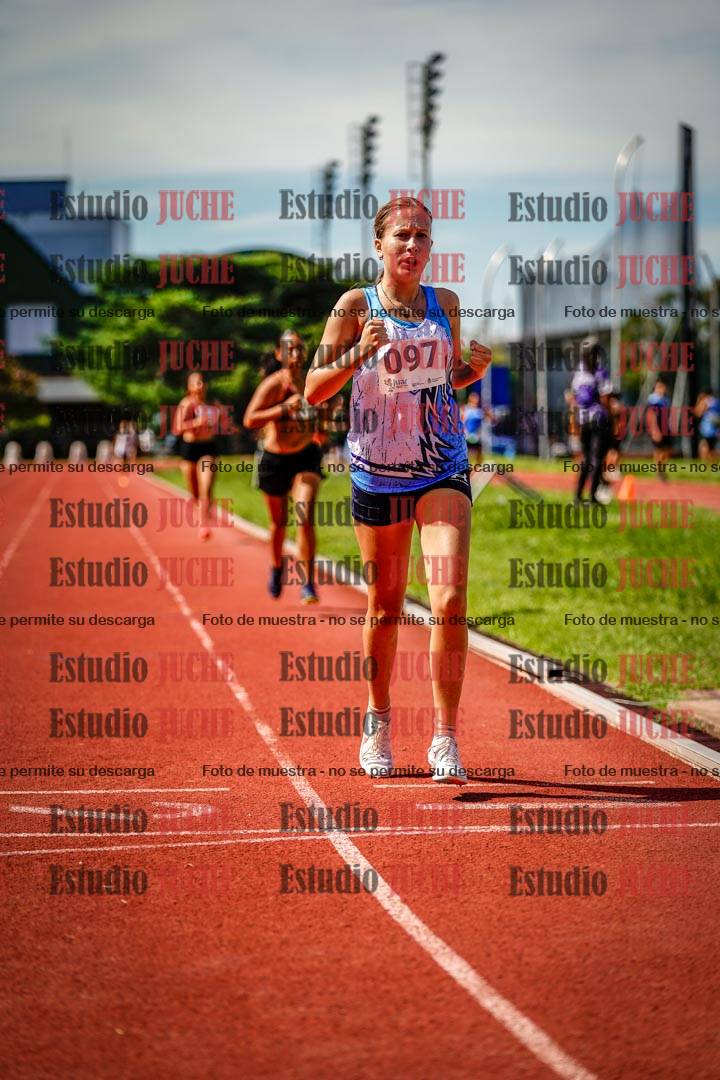 Fotos de los 600 m de mujeres