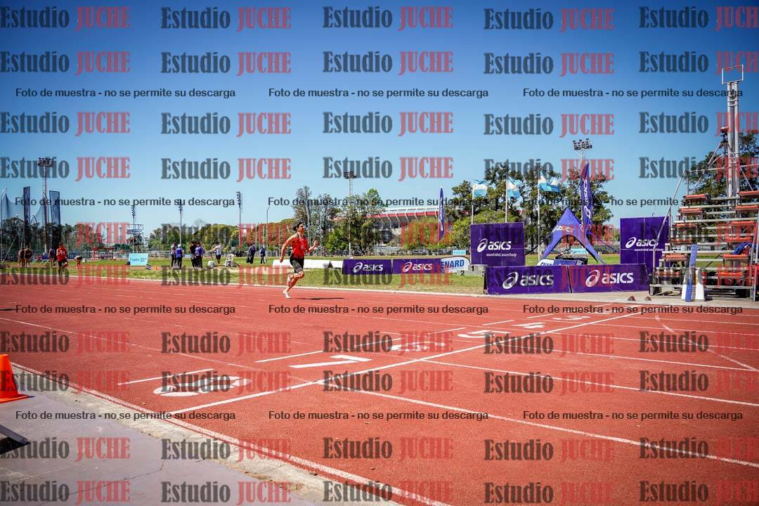 Fotos de los 400 m llanos de varones