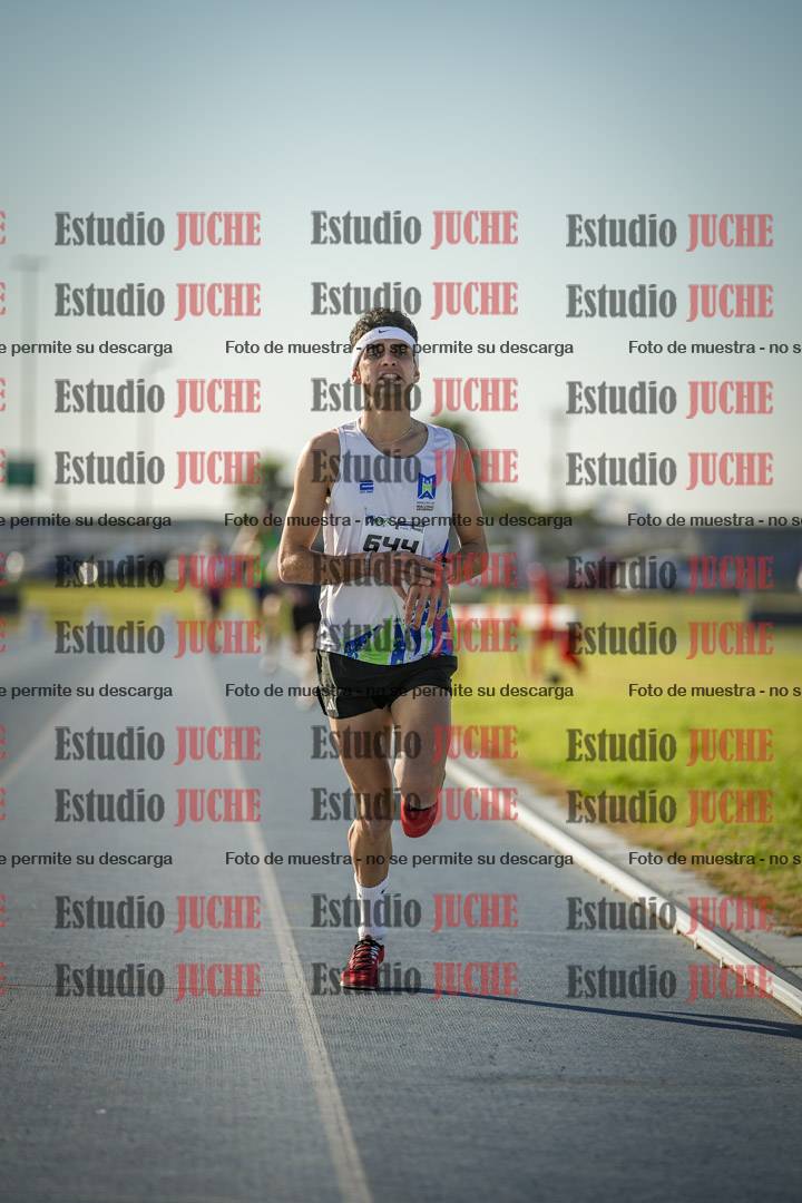 Fotos de los 1500 m llanos de varones