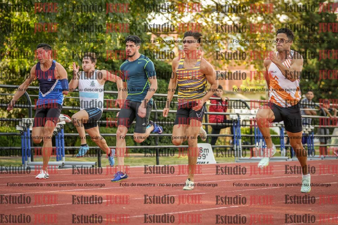 Fotos de los 100 m llanos de varones - FINAL