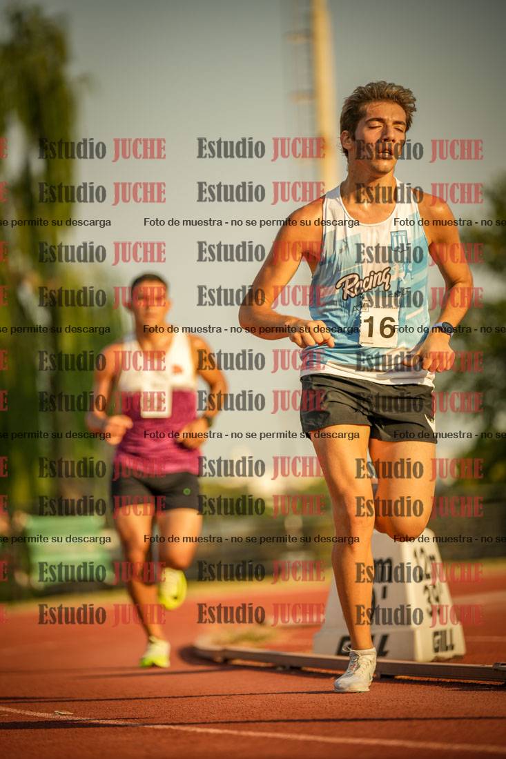 Fotos de los 5000 m llanos de mujeres y varones