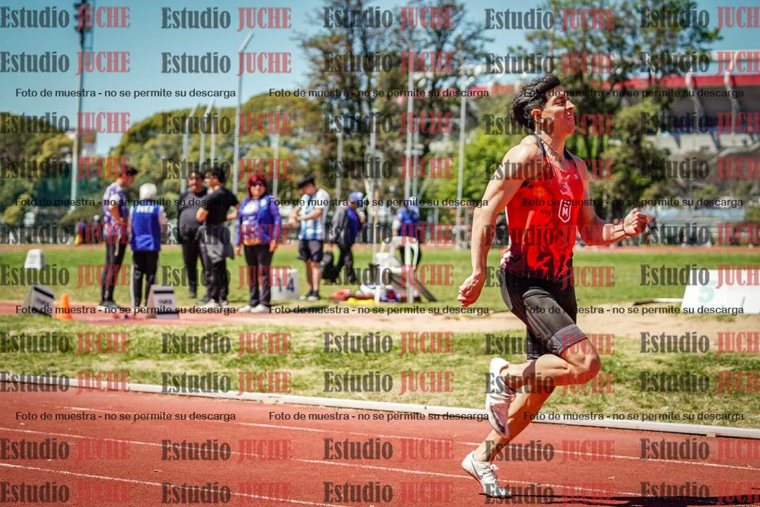Fotos de los 400 m llanos de varones