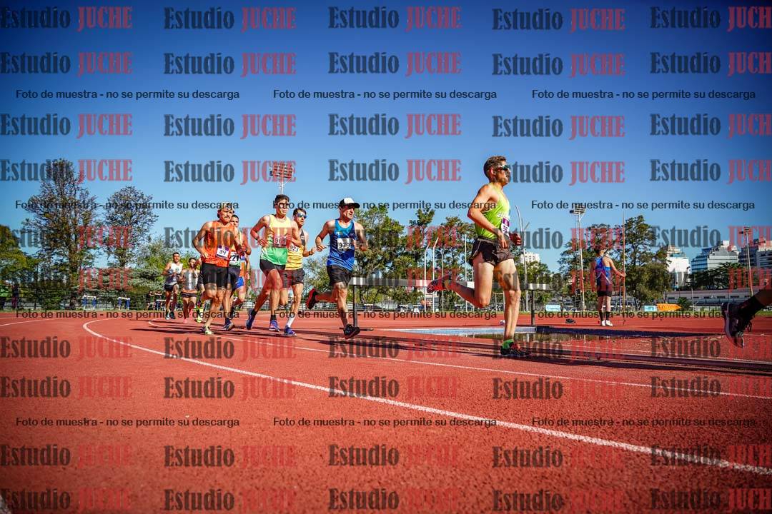 Fotos de los 5000 m llanos de varones