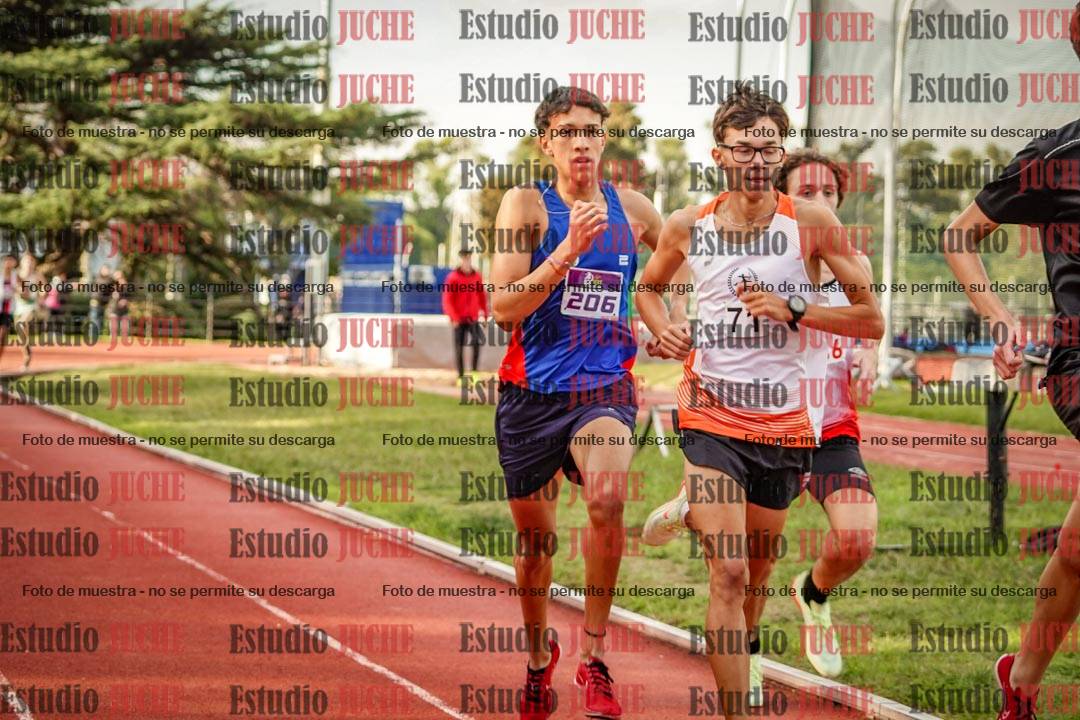 Fotos de los 1500 m llanos de varones