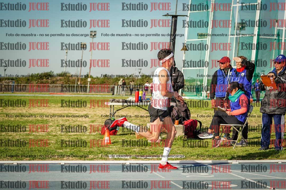 Fotos de los 1500 m llanos de varones