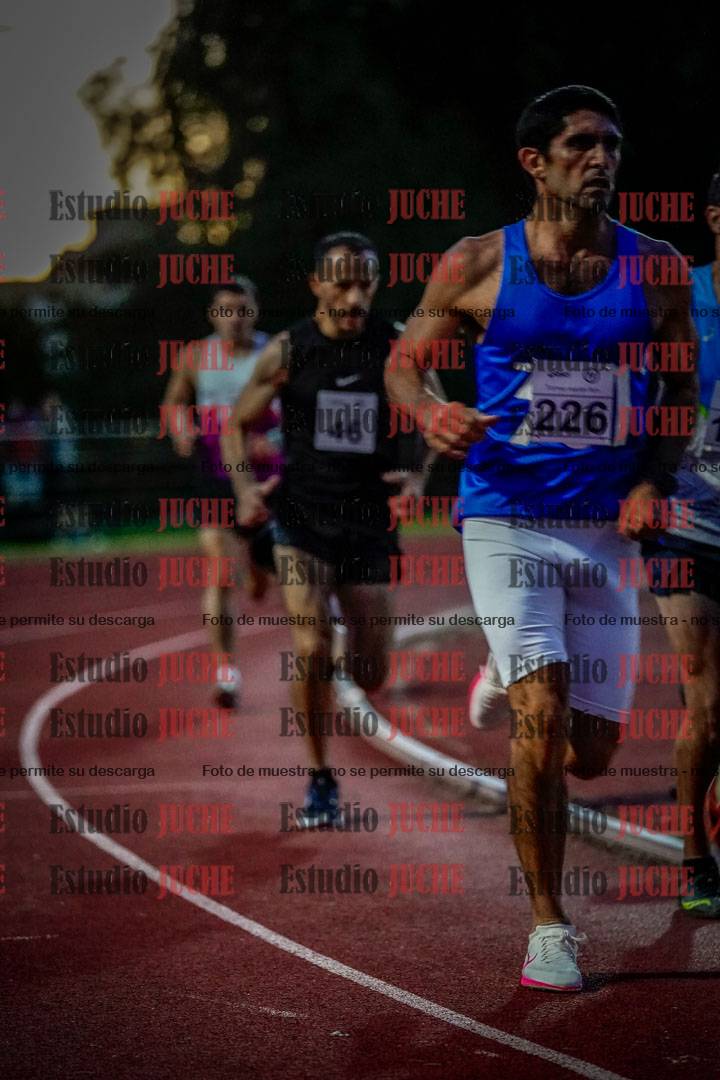 Fotos de los 1500 m llanos de varones