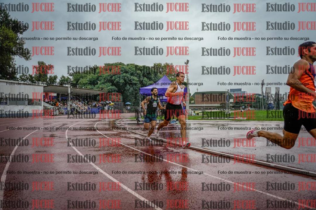 Fotos de los 800 m de varones