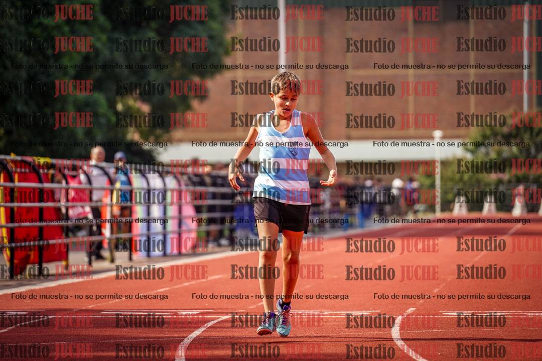 Fotos de los 200 m llanos de varones