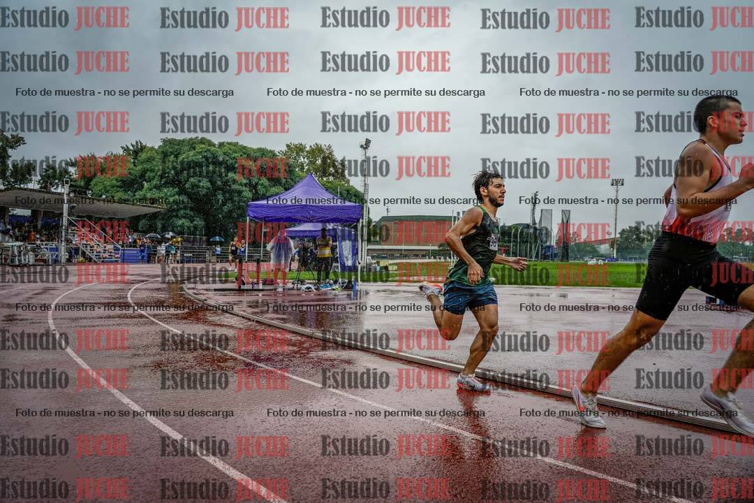 Fotos de los 800 m de varones