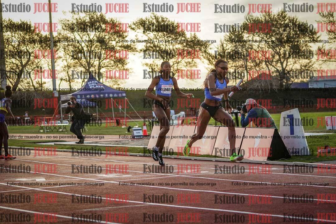 Fotos de los relevos 4x400 m de mujeres