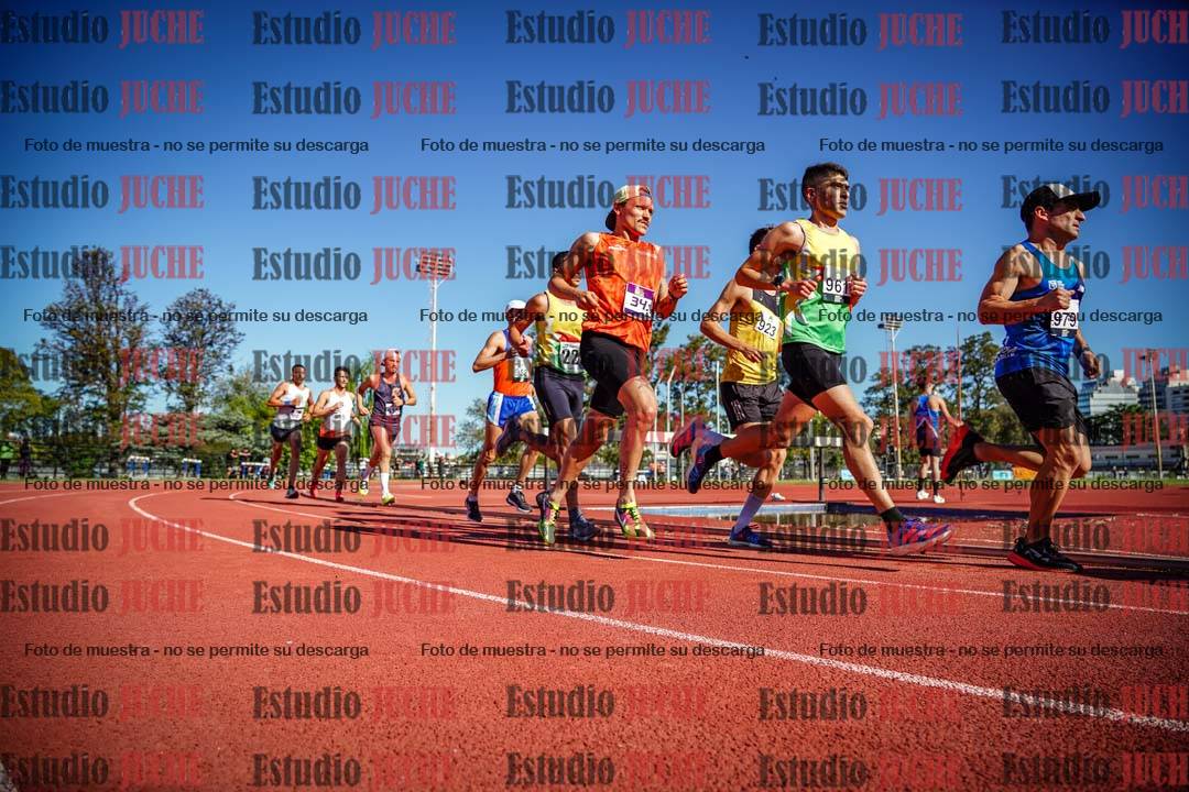 Fotos de los 5000 m llanos de varones