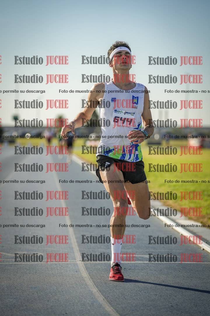 Fotos de los 1500 m llanos de varones