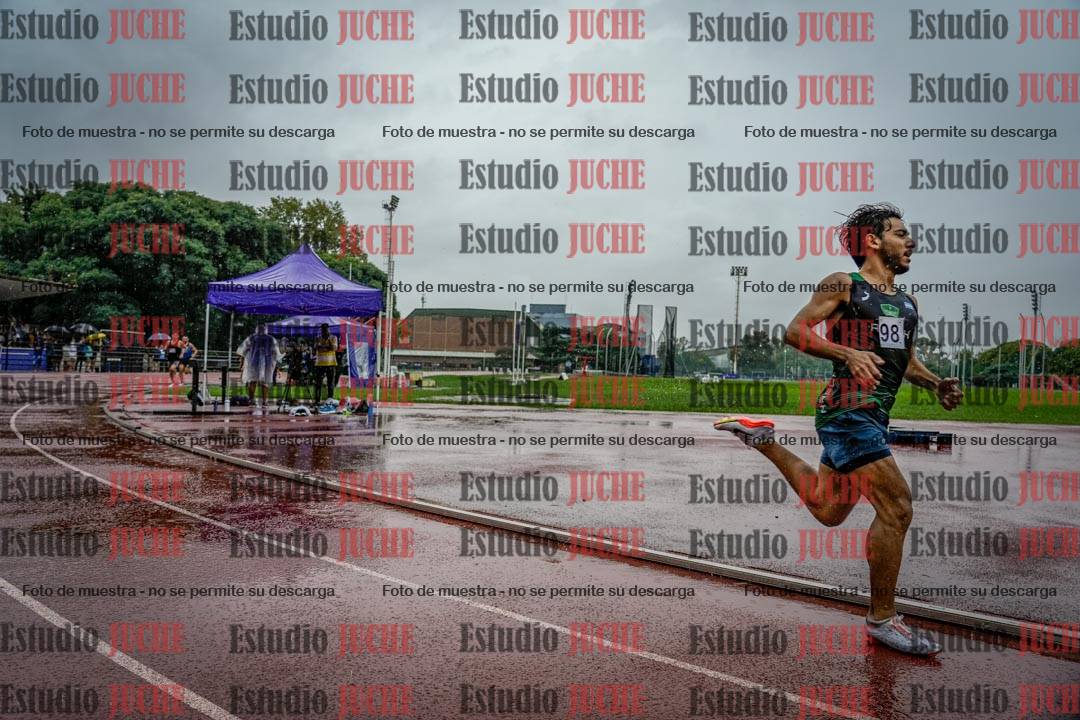 Fotos de los 800 m de varones