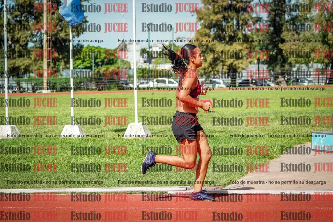 Fotos de los 600 m de mujeres