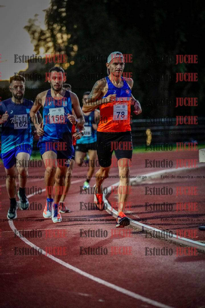 Fotos de los 1500 m llanos de varones