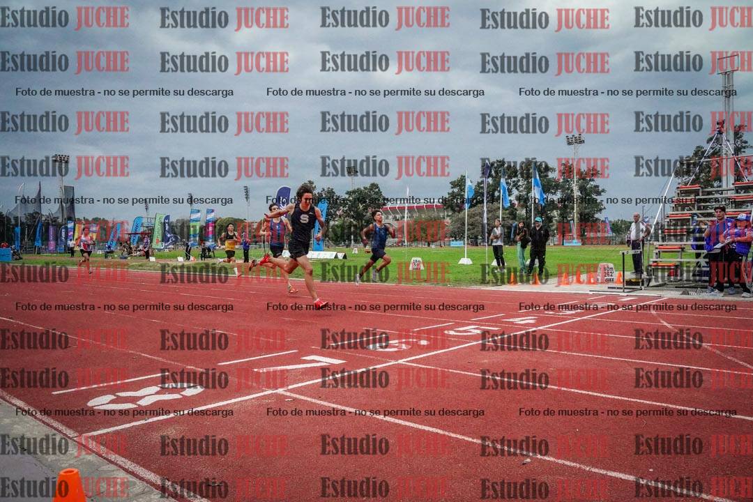 Fotos de los 400 m llanos de varones - decatlón 5