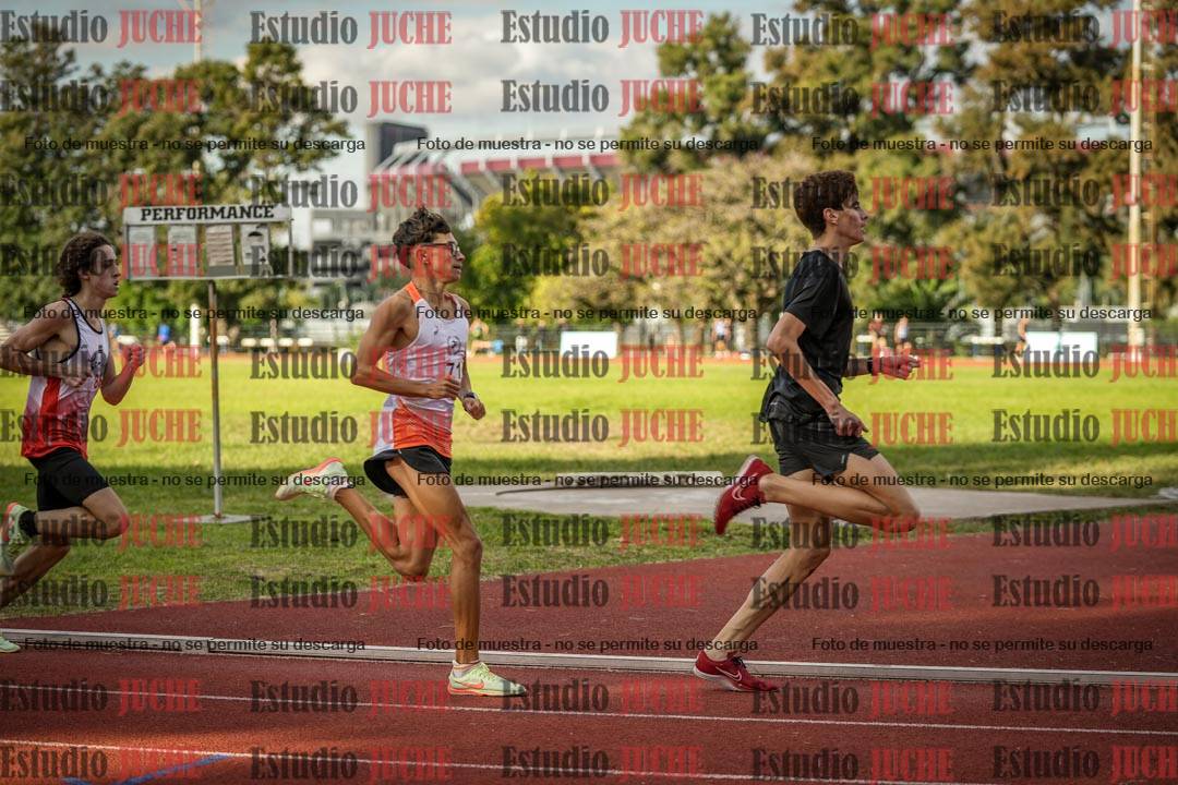 Fotos de los 1500 m llanos de varones