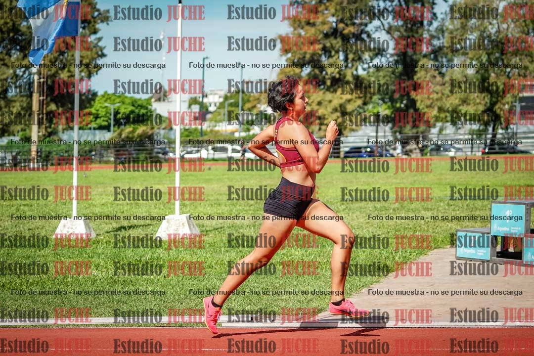 Fotos de los 600 m de mujeres