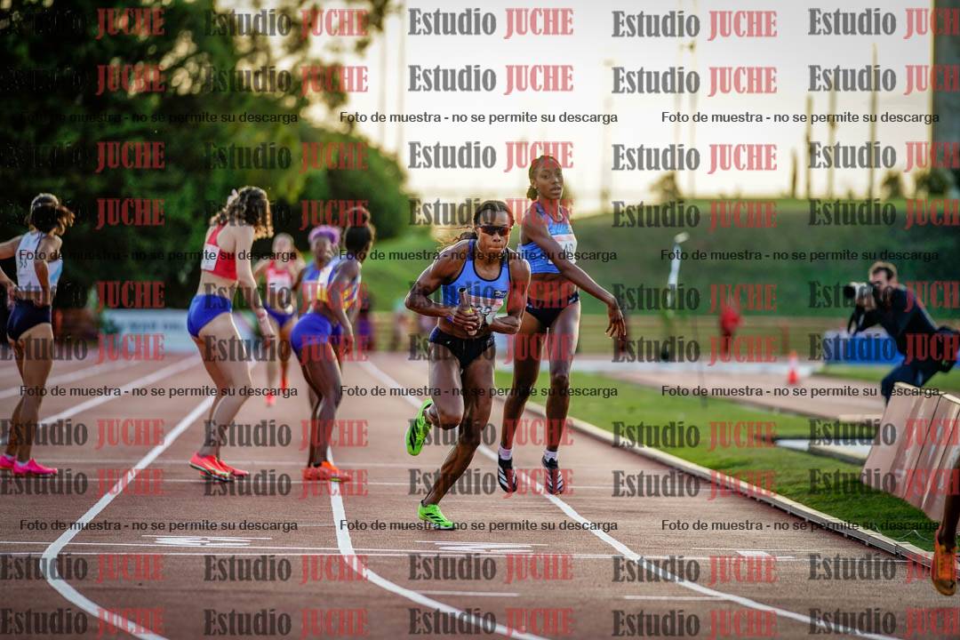 Fotos de los relevos 4x400 m de mujeres