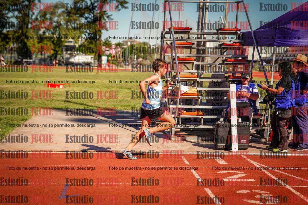Fotos de los 1200 m llanos de varones