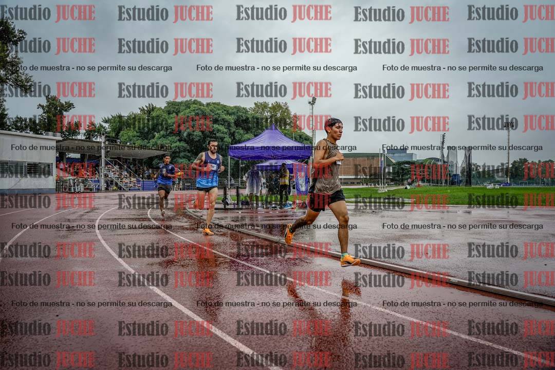 Fotos de los 800 m de varones
