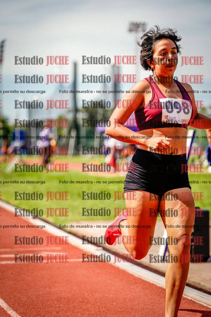 Fotos de los 600 m de mujeres