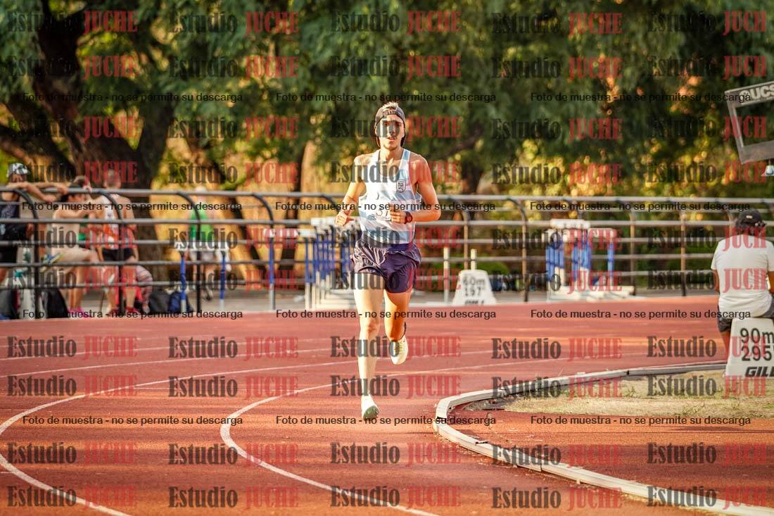 Fotos de los 5000 m llanos de mujeres y varones