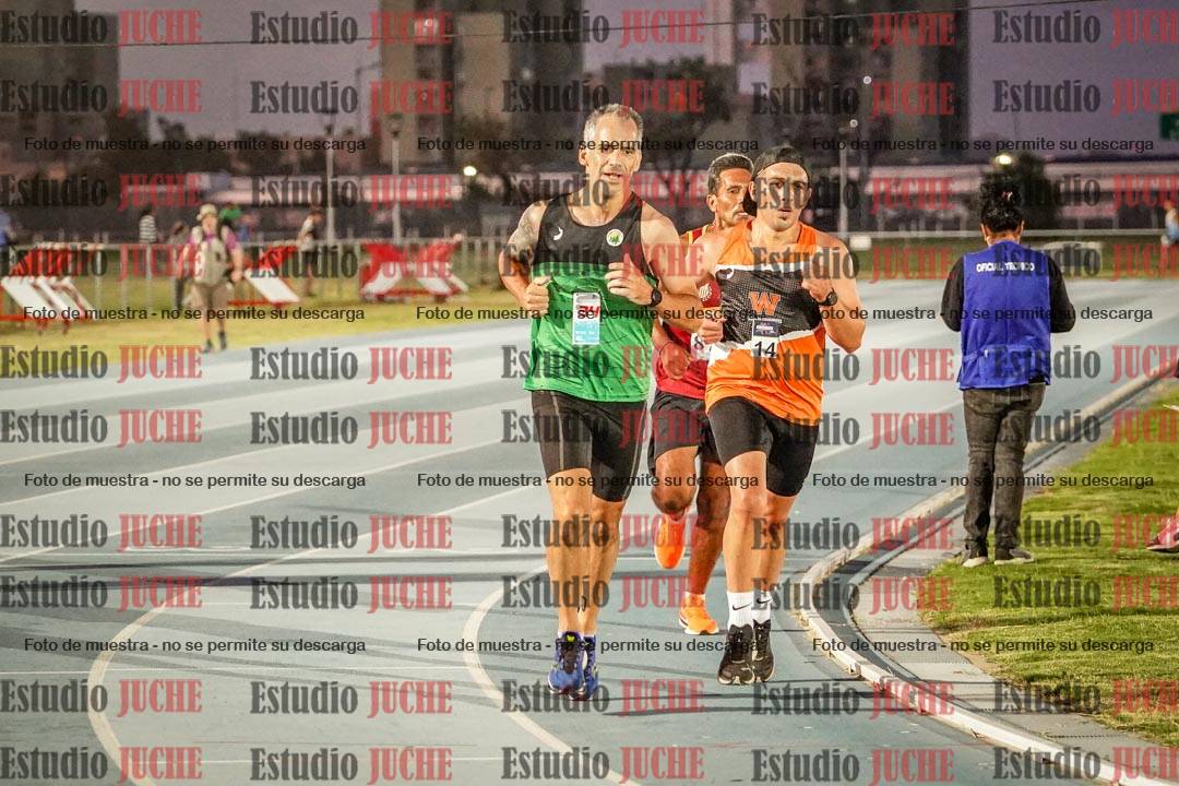 Fotos de los 3000 m llanos de varones