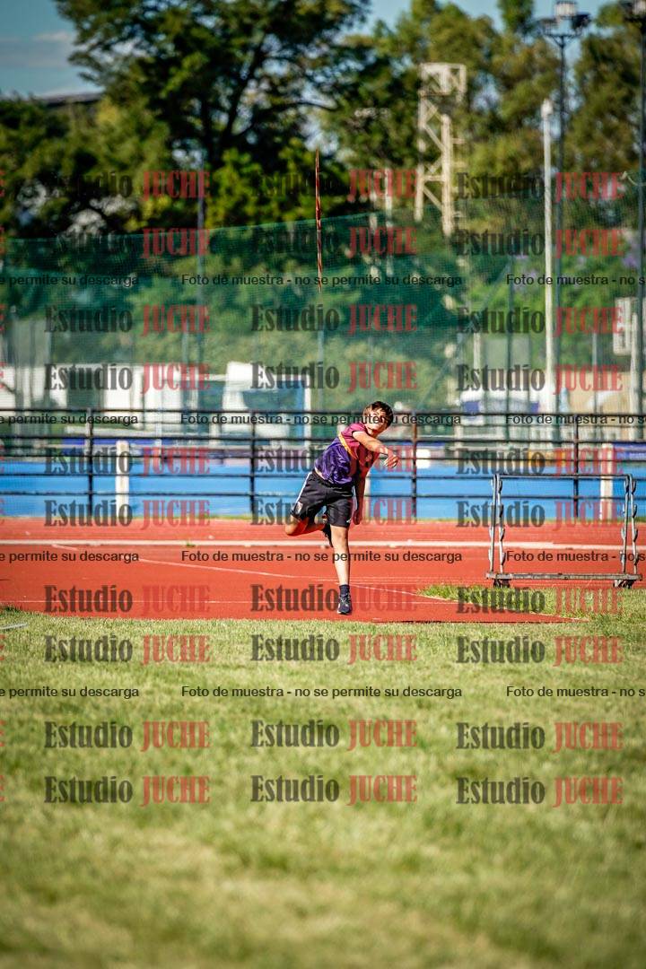 Fotos del lanzamiento de jabalina de mujeres y varones  - U14