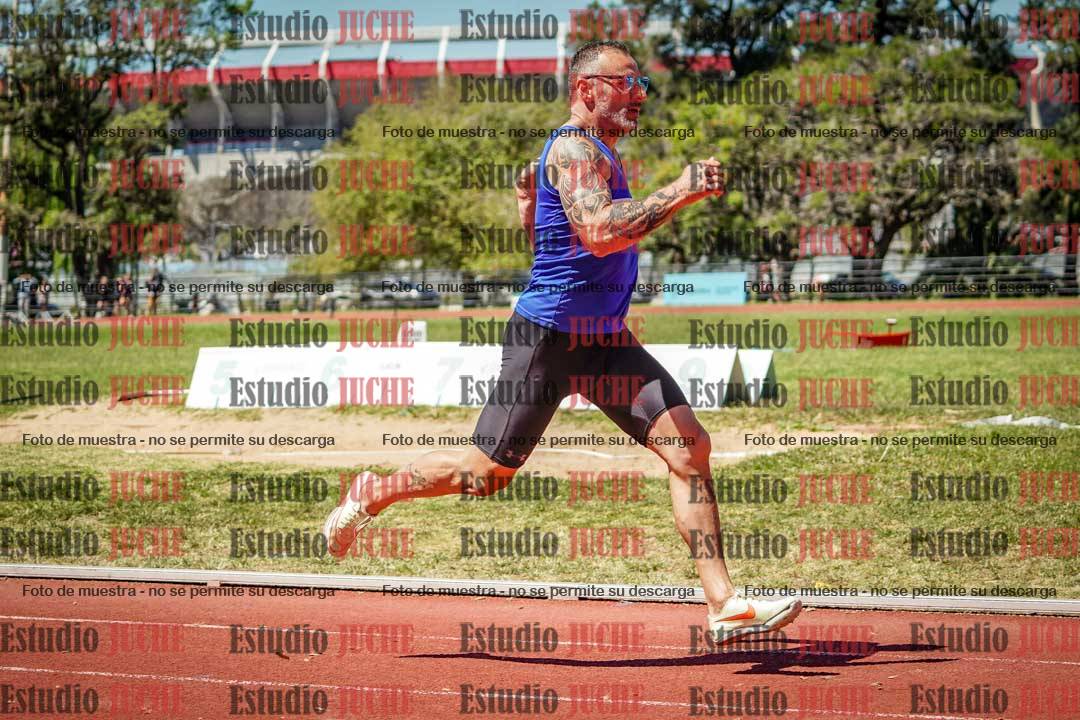 Fotos de los 400 m llanos de varones