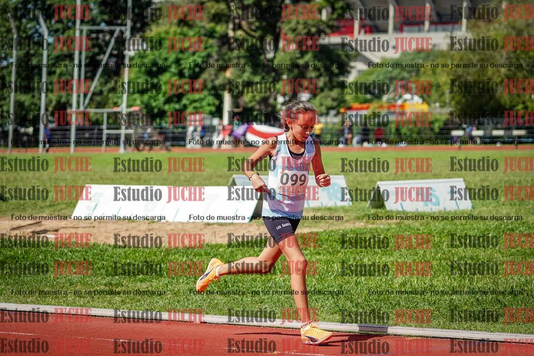Fotos de los 600 m de mujeres